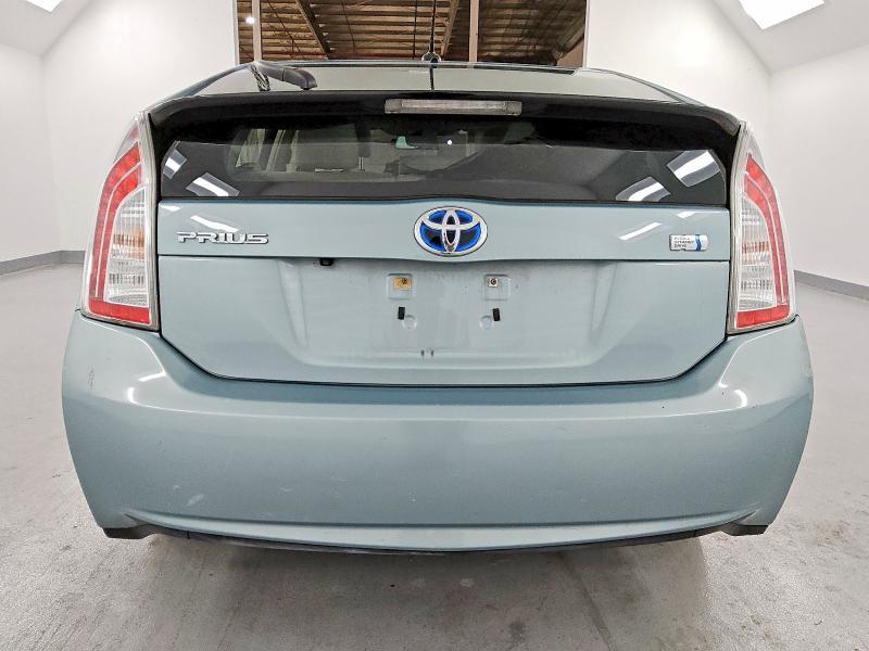 2014 Toyota Prius Three