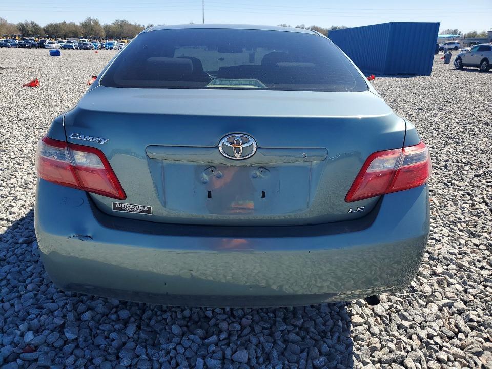 2009 Toyota Camry le