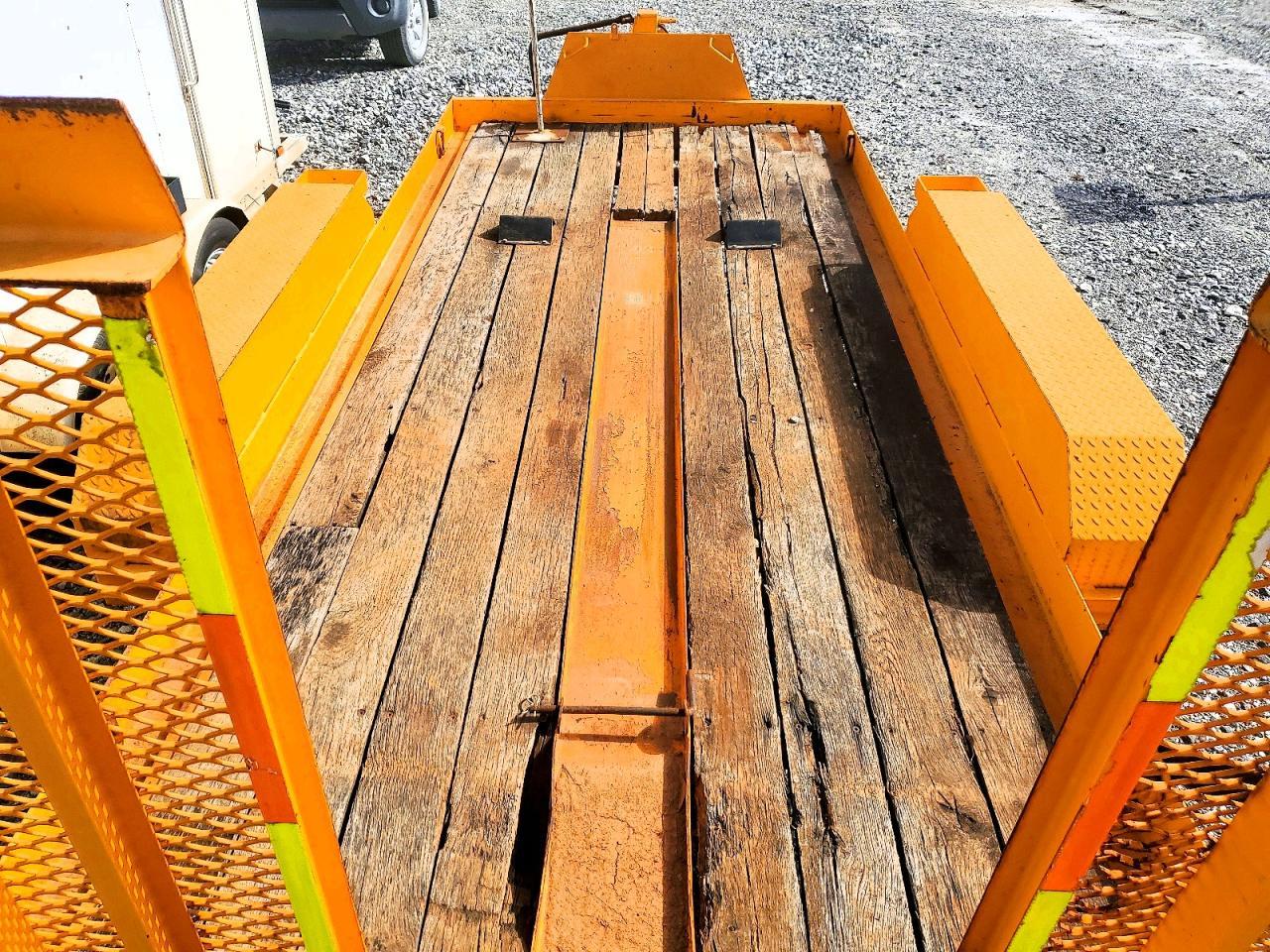 2020 Lucon 5T142BW-HDP Equipment Trailer