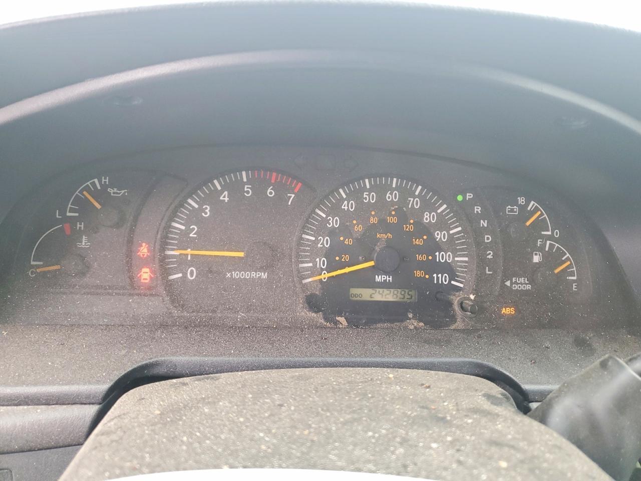 2003 Toyota Tundra SR5