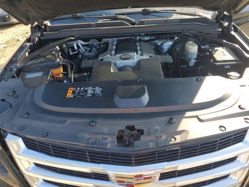 2018 Cadillac Escalade esv Luxury