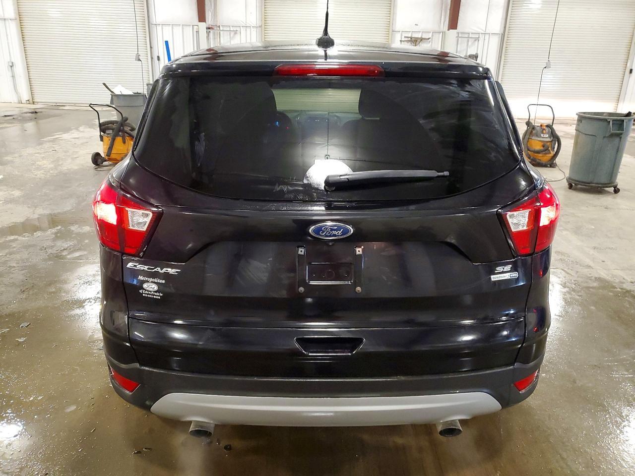 2019 Ford Escape se