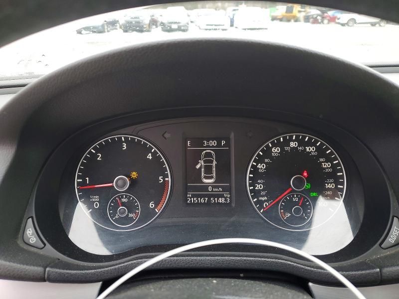 2013 Volkswagen Passat se