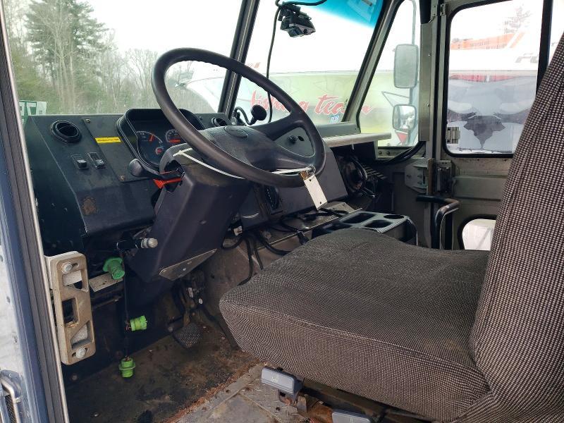 2020 Freightliner MT45G Delivery Truck