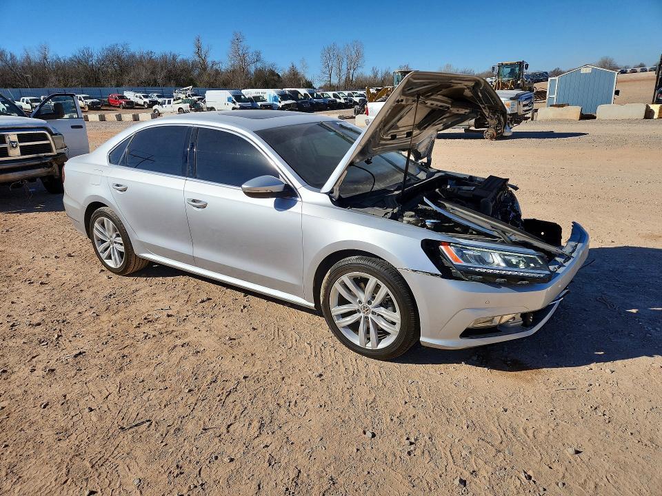 2018 Volkswagen Passat se