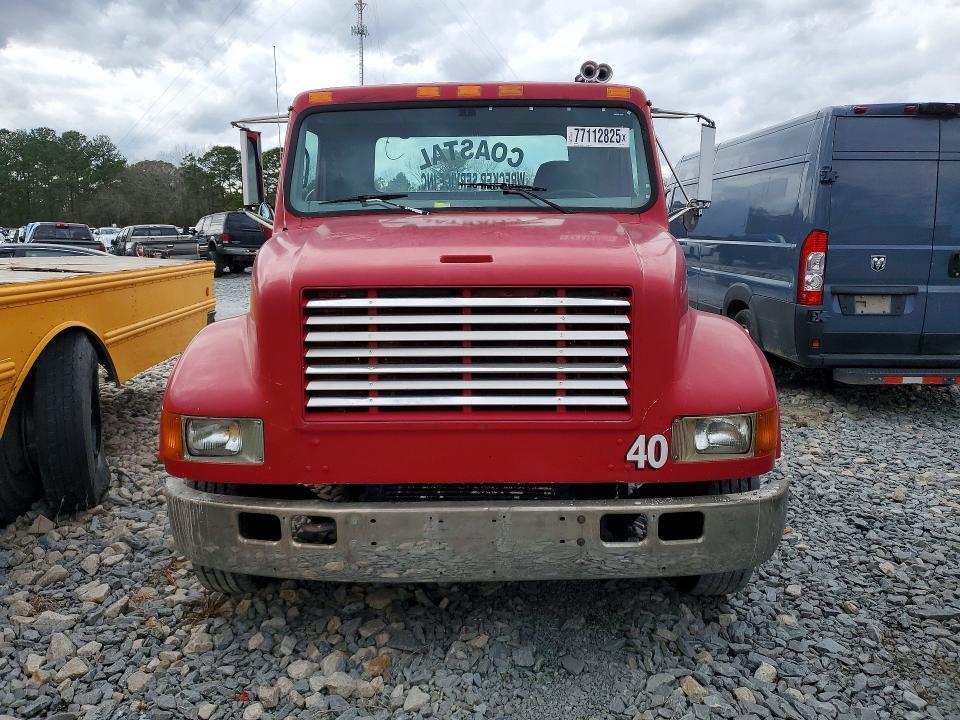 1999 International 4700 tow Truck