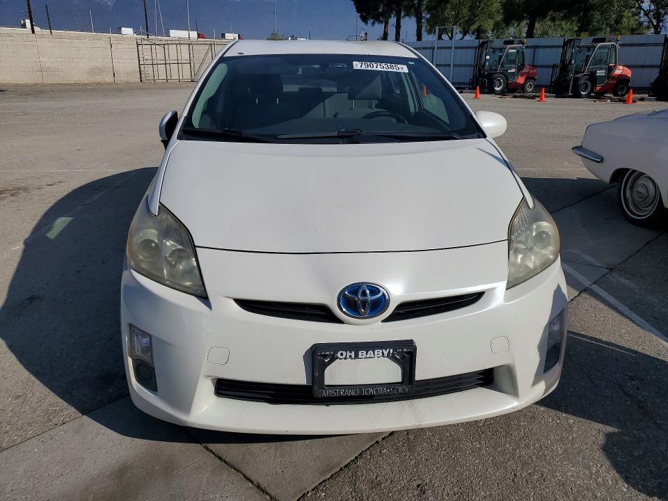 2010 Toyota Prius ii