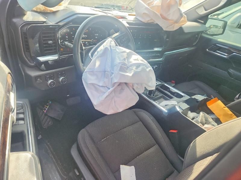 2024 GMC Sierra K1500 Elevation