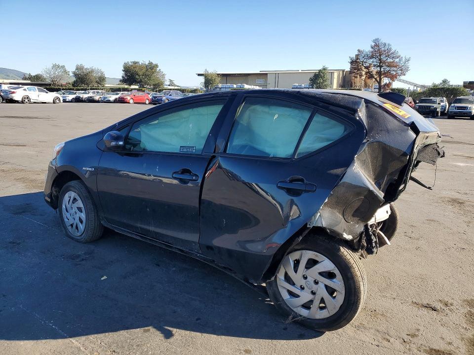 2016 Toyota Prius c
