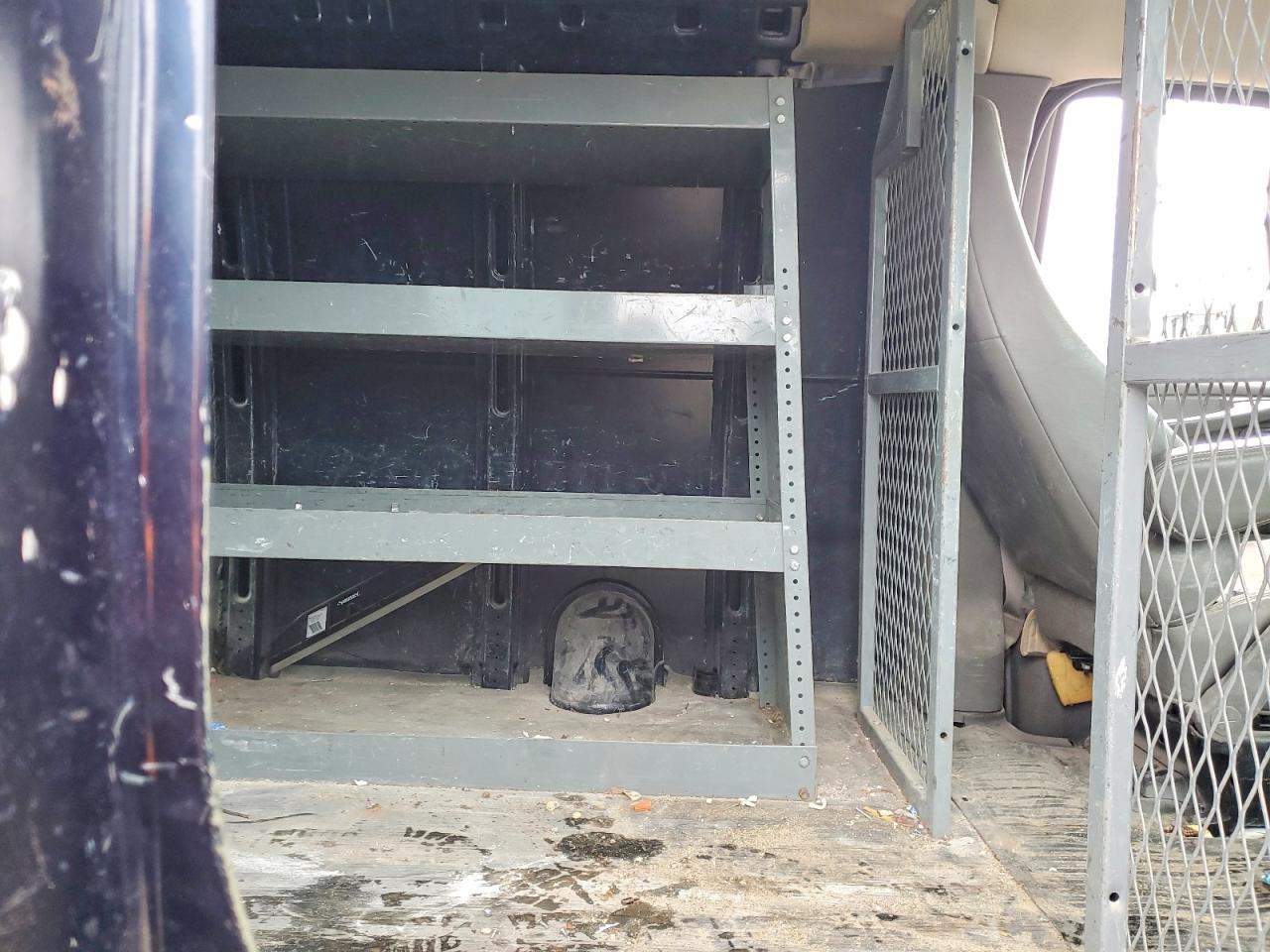 2013 Chev Express Cargo 2500 1