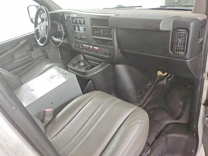 2013 Chev Express G2500