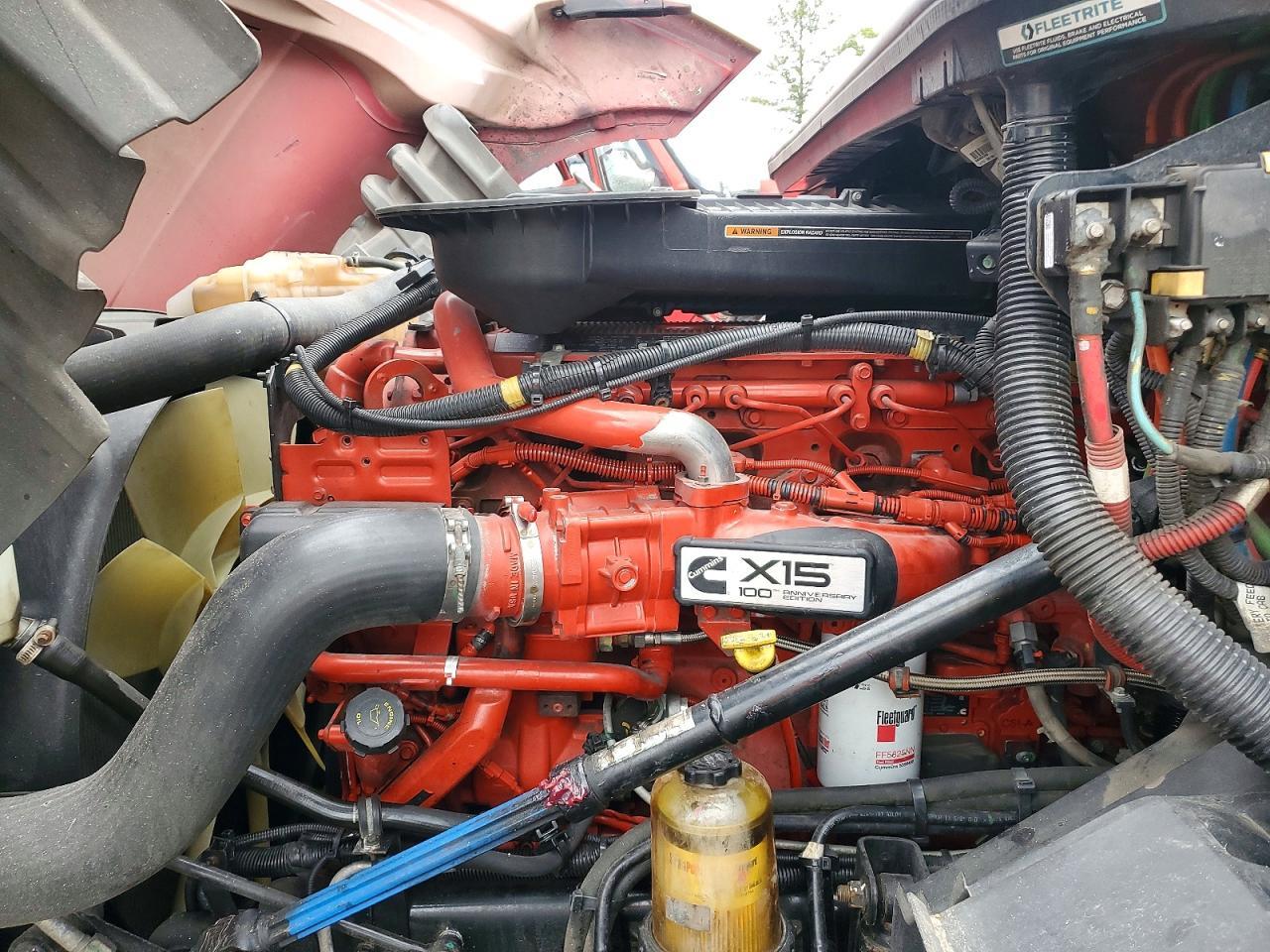2020 International LT625 Semi Truck