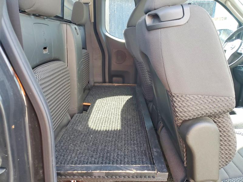 2010 Nissan Frontier SE V6