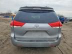 2012 Toyota Sienna le 8-passenger