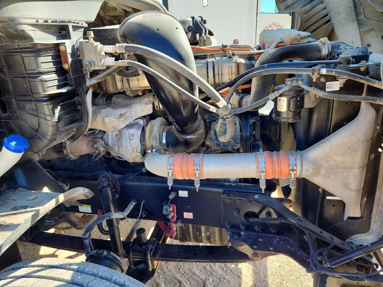 2016 Freightliner Cascadia 1-Semi Truck