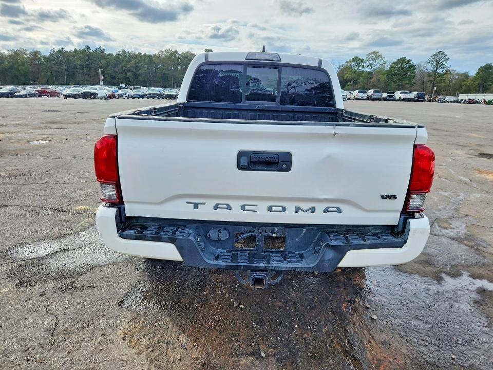 2016 Toyota Tacoma Double cab
