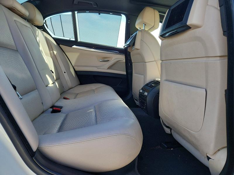 2012 BMW 528 i