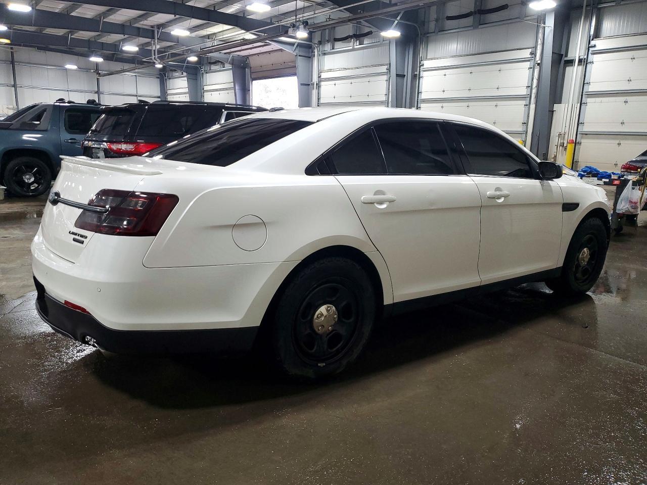 2016 Ford Taurus Limited