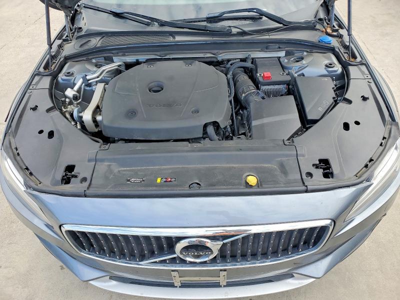 2017 Volvo V90 Cross Country T6 Inscription