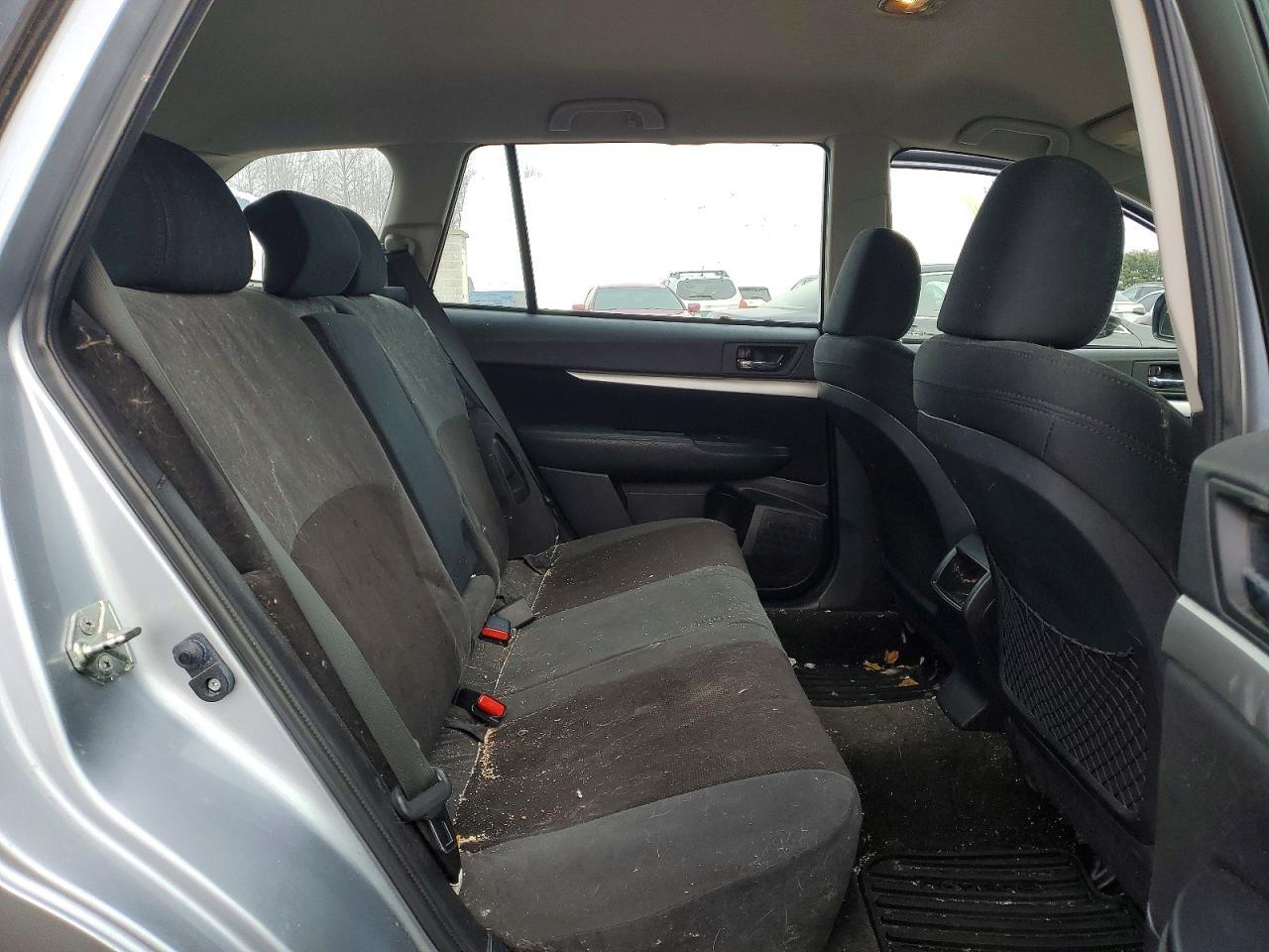 2014 Subaru Outback 2.5i