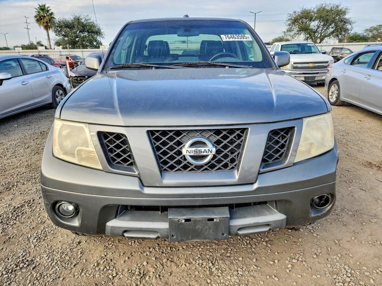 2009 Nissan Frontier Crew cab se