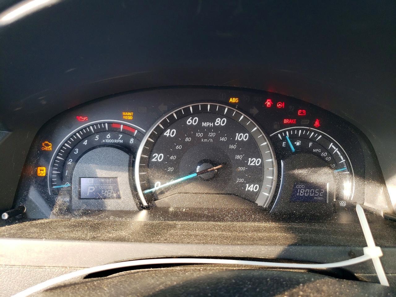 2012 Toyota Camry le