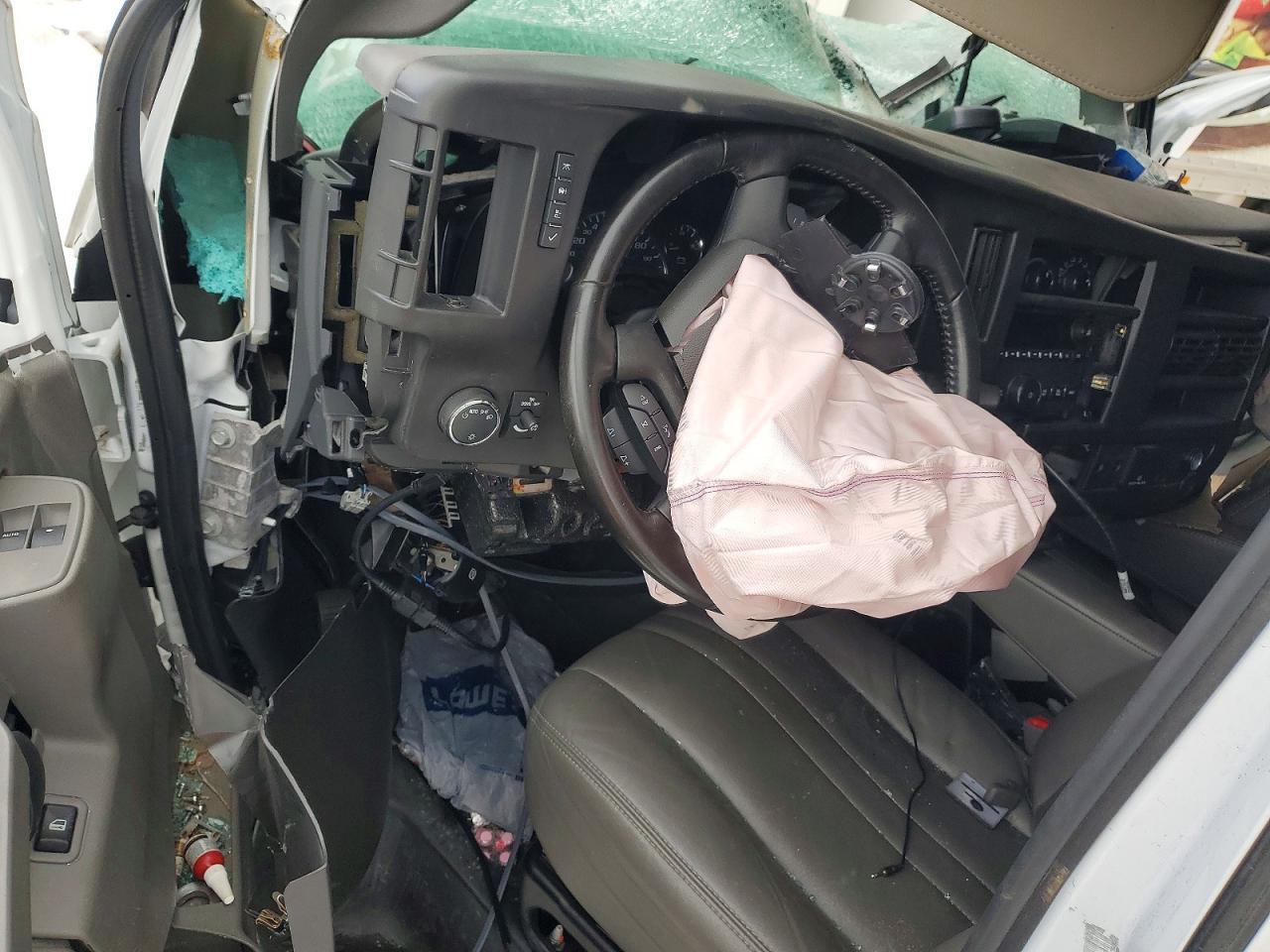 2023 Chevrolet Express G3500