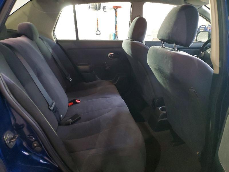 2010 Nissan Versa s