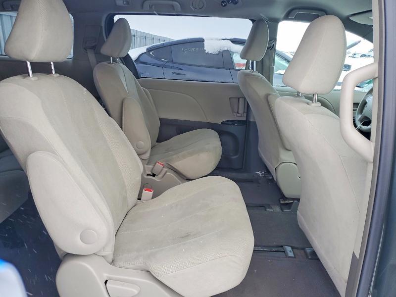 2012 Toyota Sienna