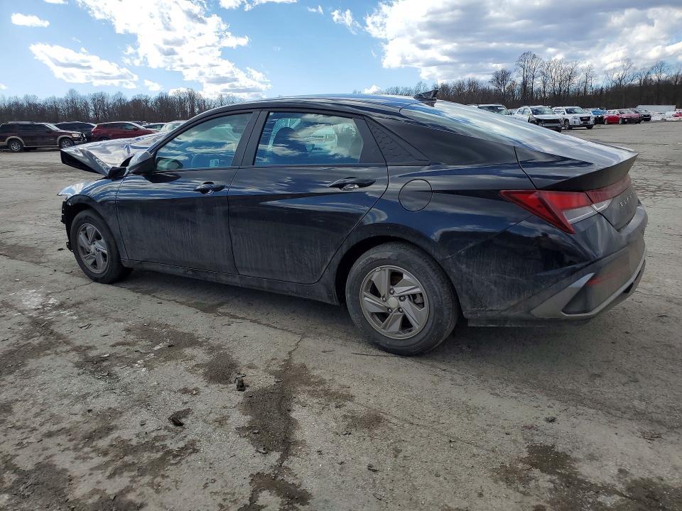 2024 Hyundai Elantra se