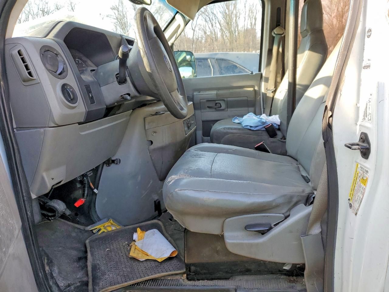 2011 Ford Econoline E250 van