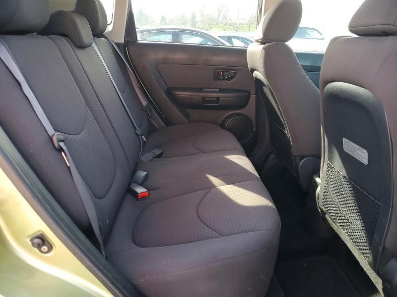 2013 KIA Soul Base