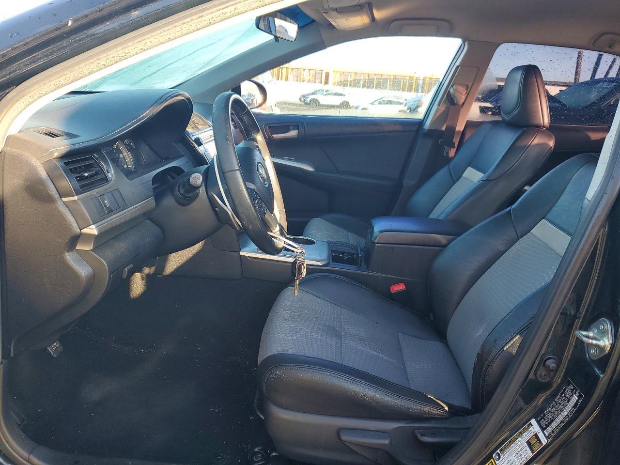 2014 Toyota Camry se