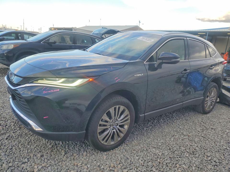 2021 Toyota Venza le