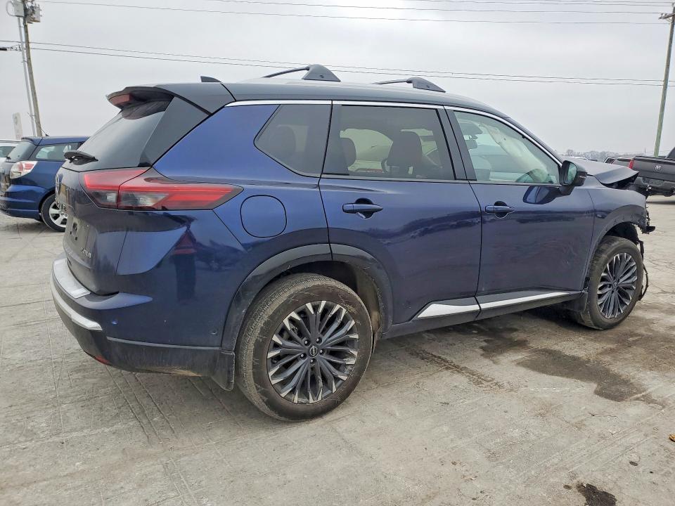 2025 Nissan Rogue Platinum