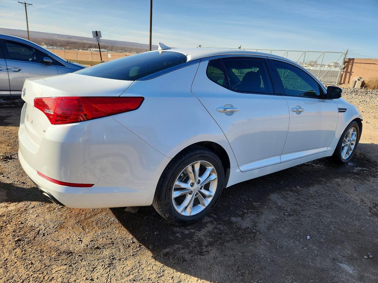 2012 KIA Optima lx