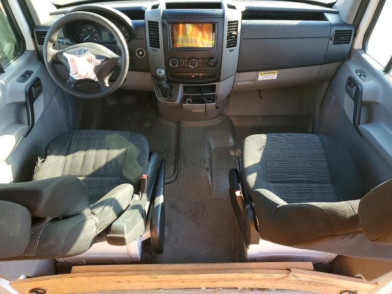 2014 Mercedes-Benz Sprinter 2500