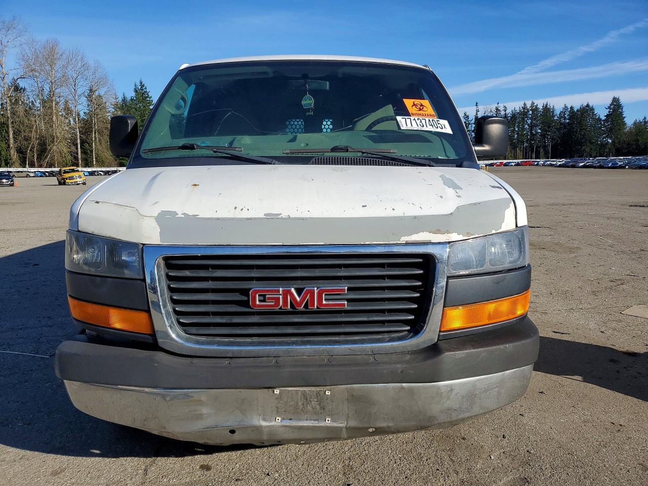 2015 GMC Savana 2500 Cargo Delivery Van