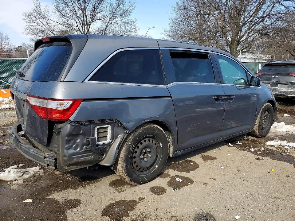 2011 Honda Odyssey lx