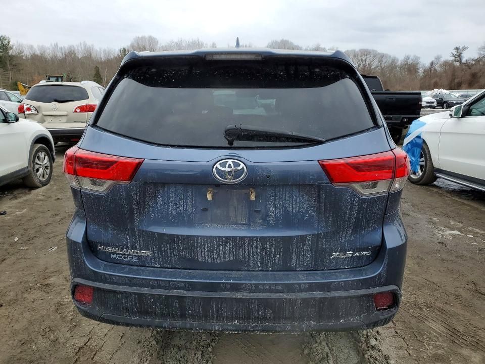 2019 Toyota Highlander xle