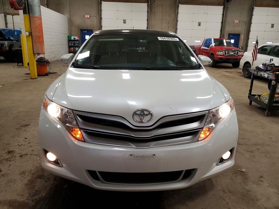 2015 Toyota Venza le