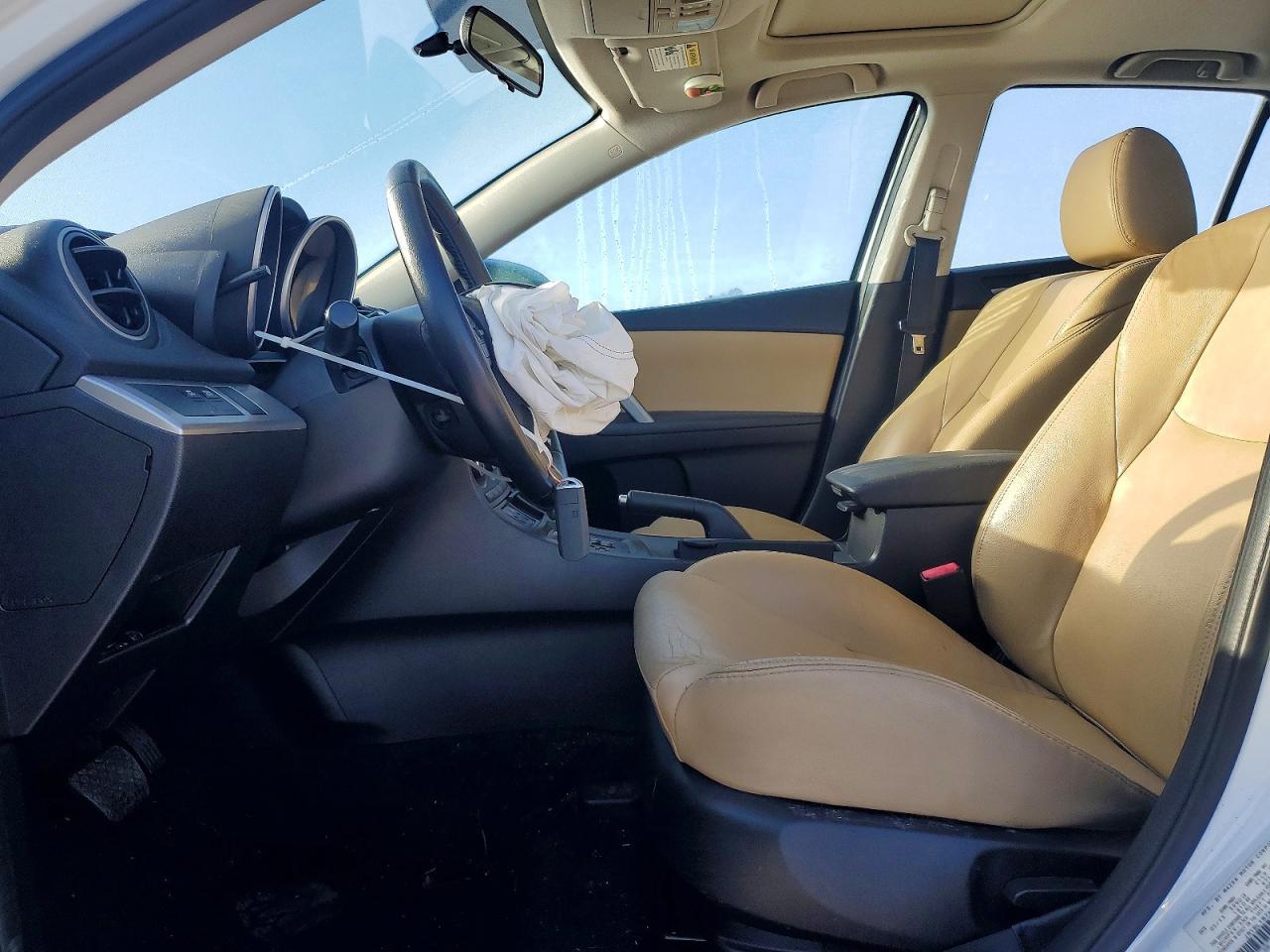 2013 Mazda 3 I