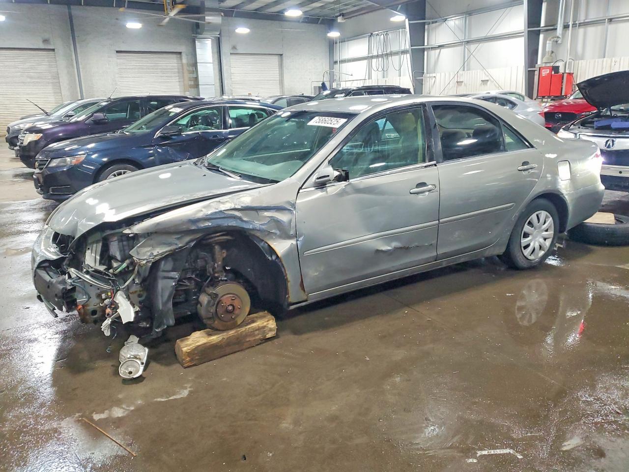 2005 Toyota Camry le