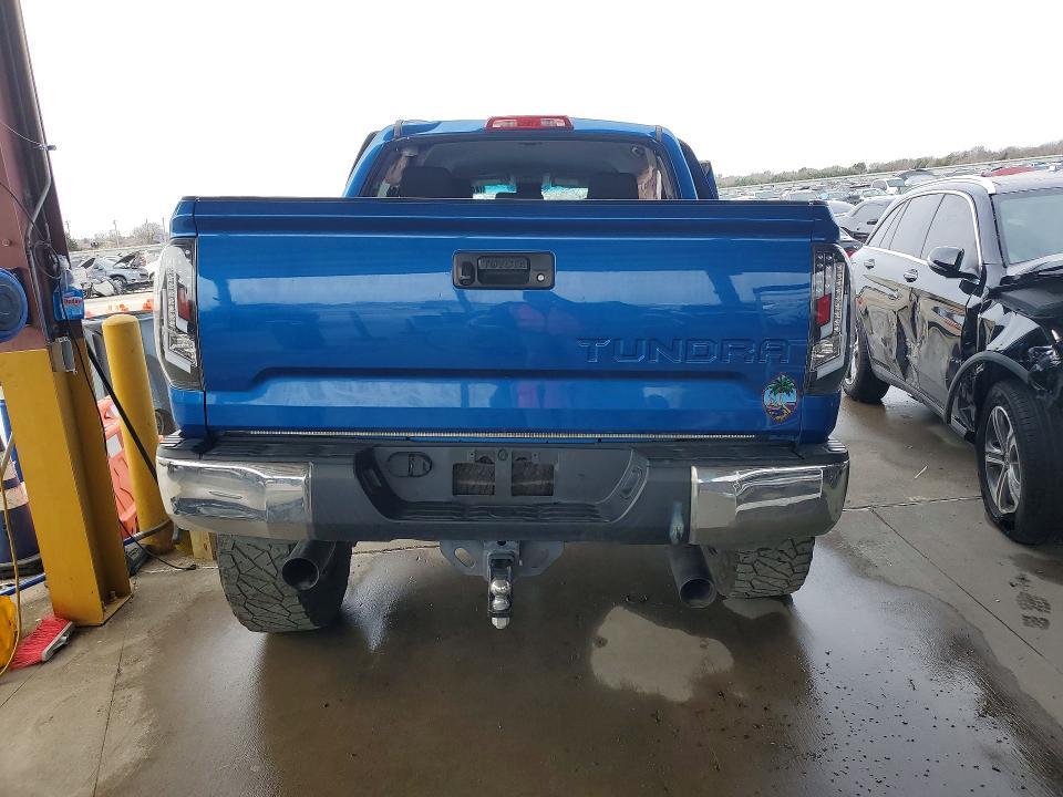 2016 Toyota Tundra SR5