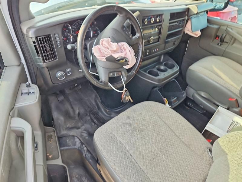 2022 Chevrolet Express 2500 Utility / Service van