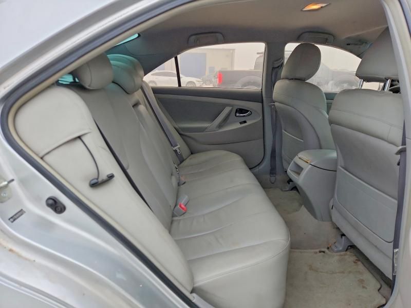 2009 Toyota Camry le