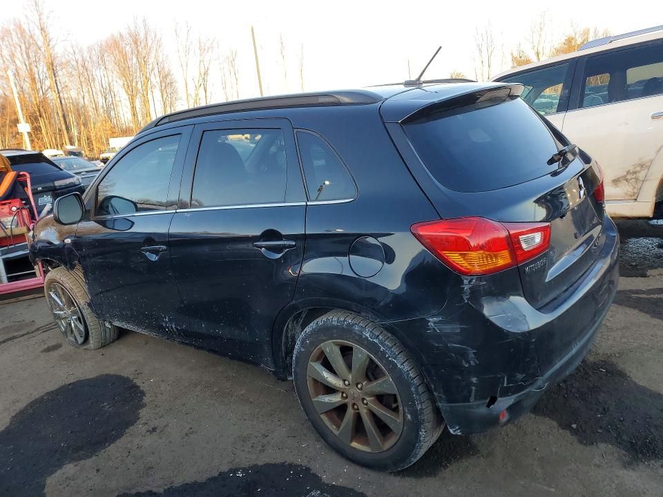 2013 Mitsubishi Outlander Sport le