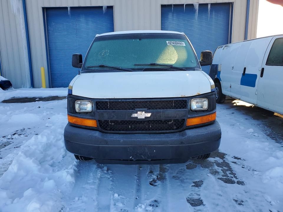 2015 Chevrolet Express 3500 Utility / Service van