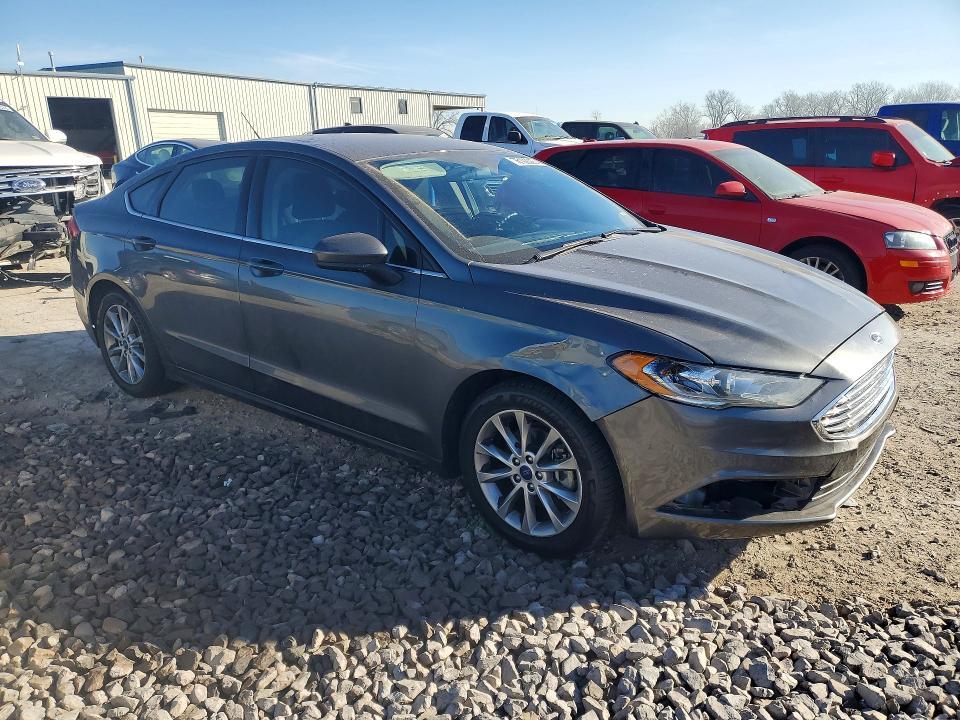 2017 Ford Fusion se