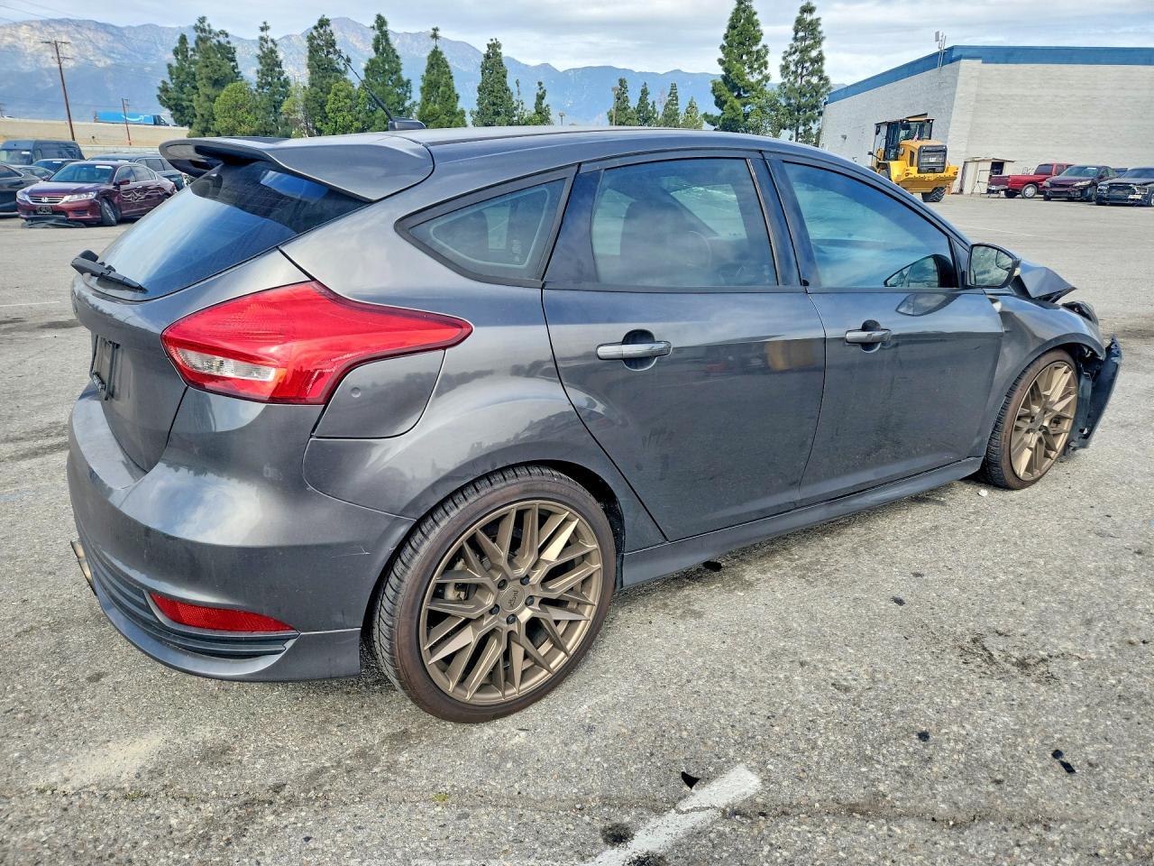 2016 Ford Focus st